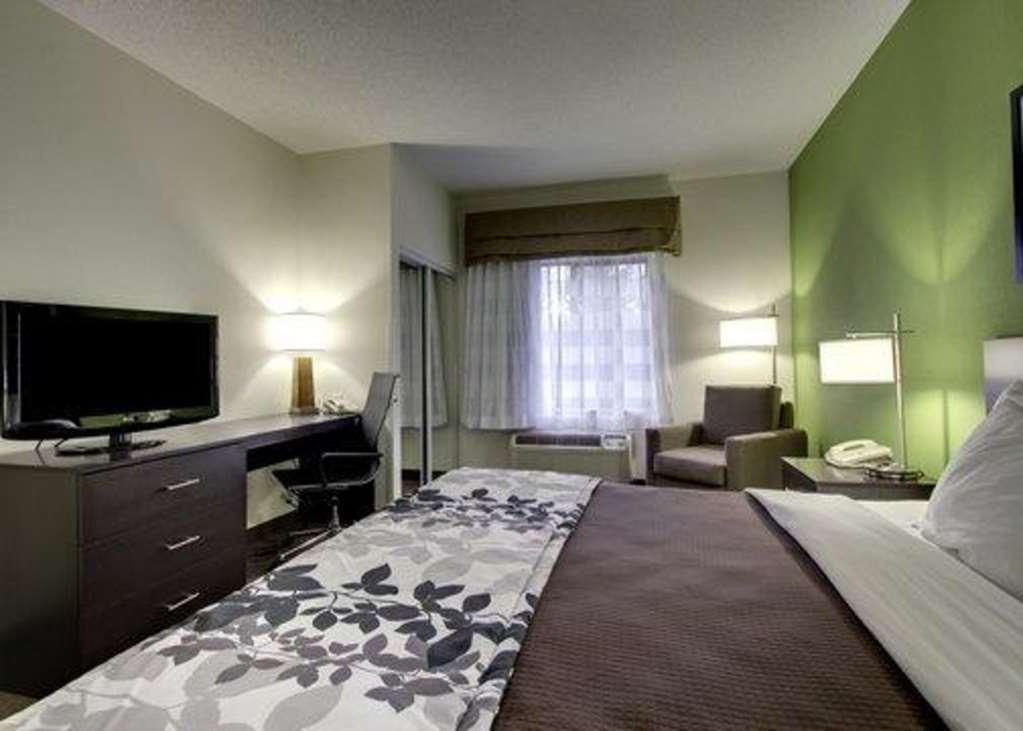 Sleep Inn & Suites Harrisonburg Near University Chambre photo