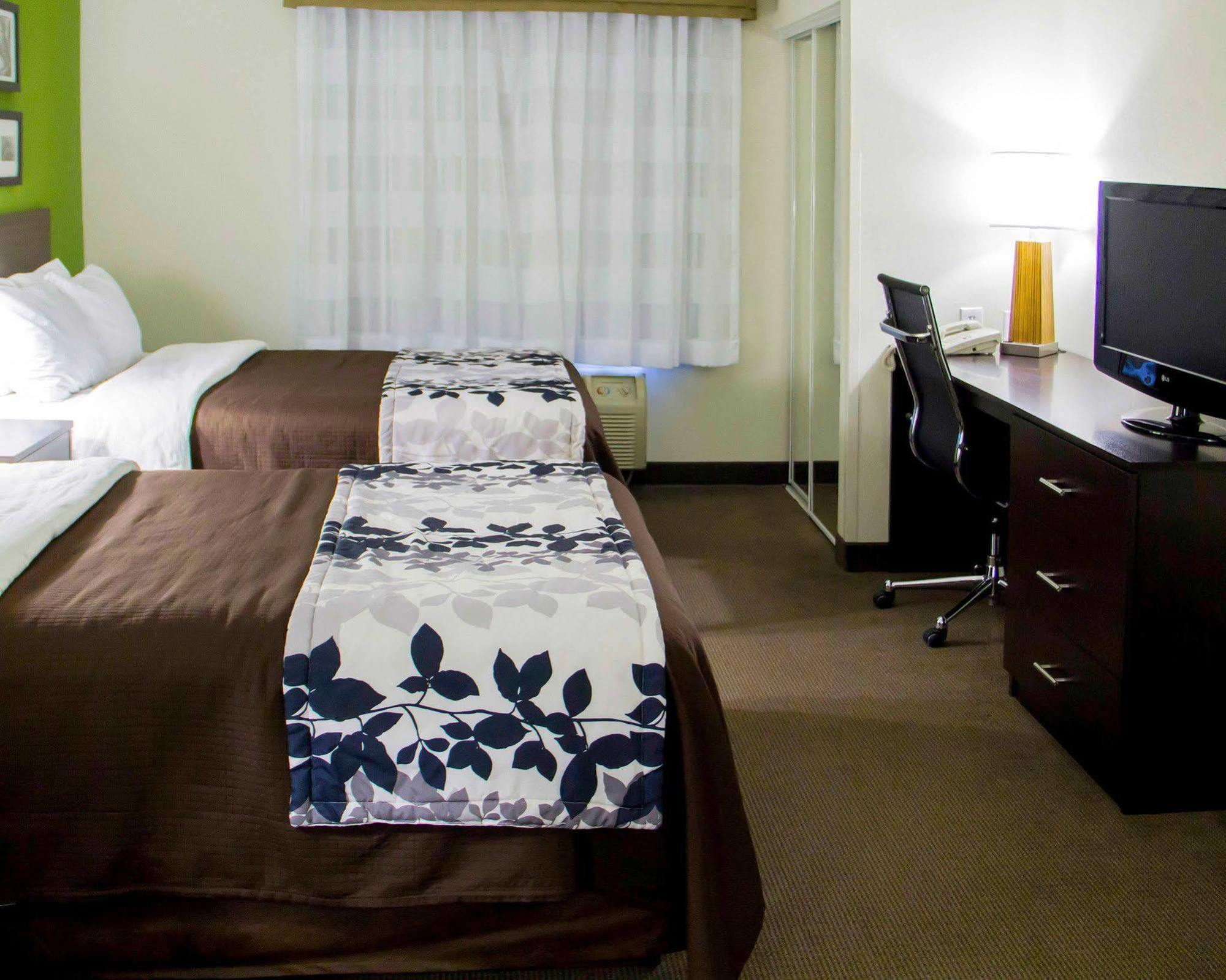 Sleep Inn & Suites Harrisonburg Near University Extérieur photo